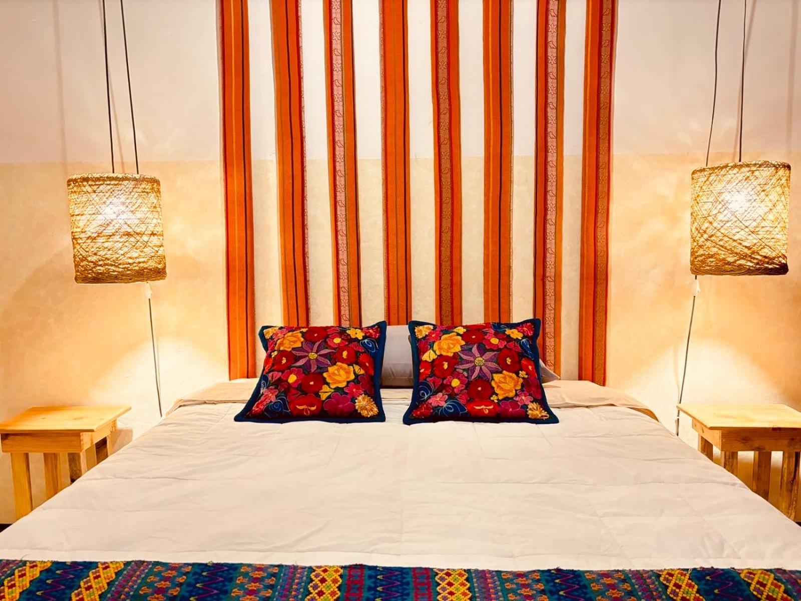 Luna Maya Boutique Hotel Antigua Exterior photo