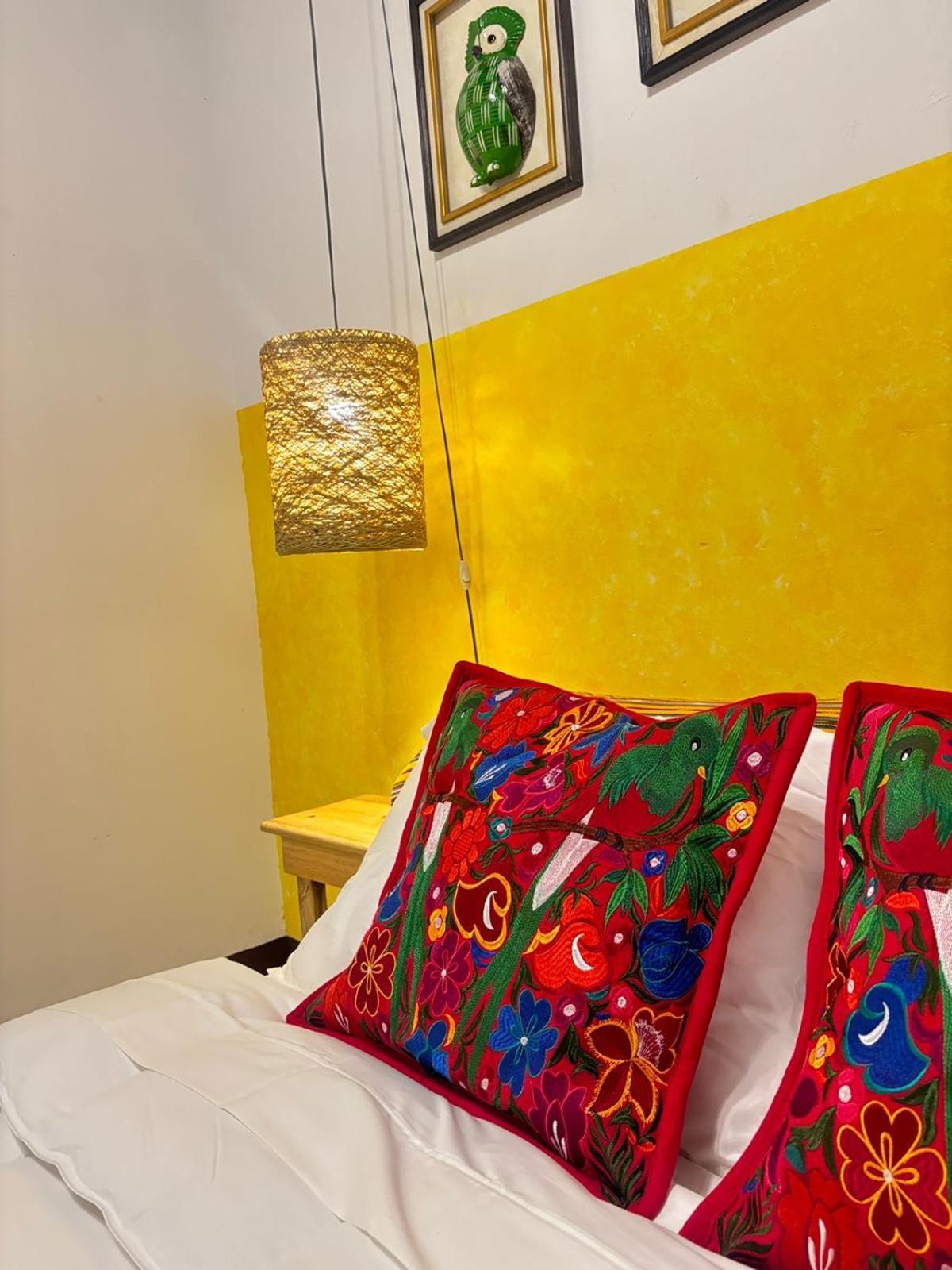 Luna Maya Boutique Hotel Antigua Exterior photo